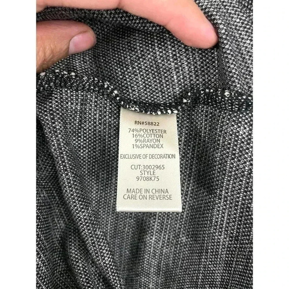 Max Studio Black White Pullover Sweater Top MEDIUM Polyester Blend - Picture 4 of 8